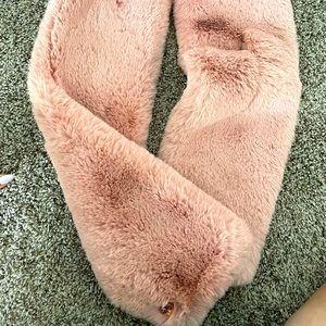 Ten Baker fur scarf